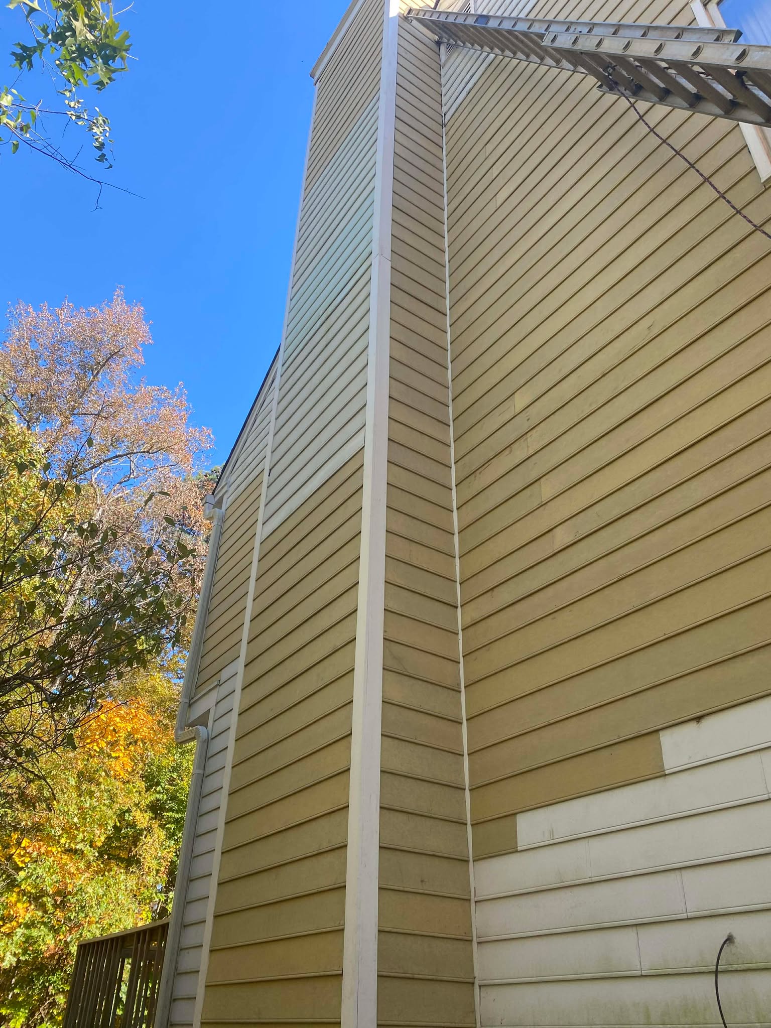 584793994_1549387573053396_1342170931498786537_n