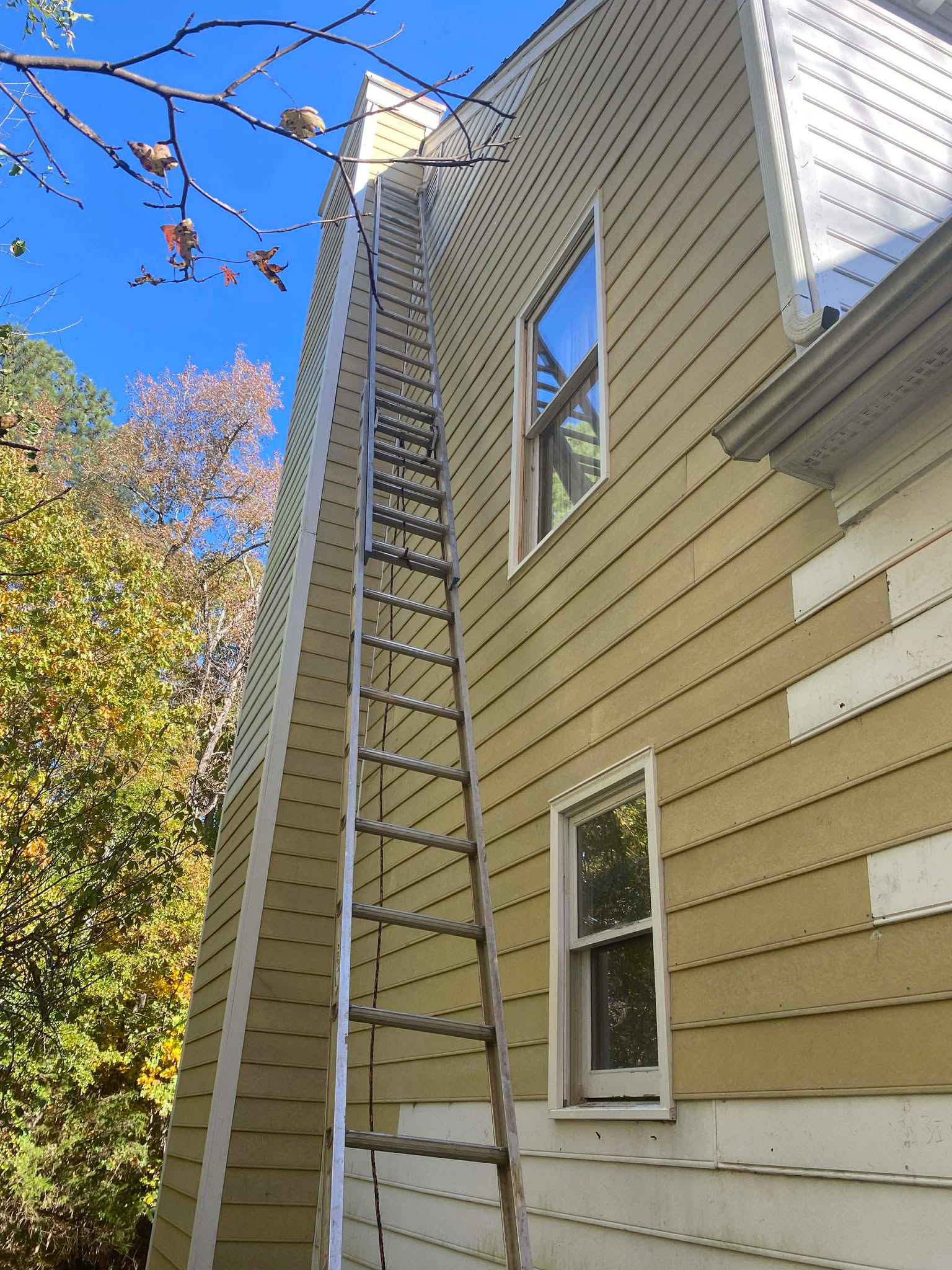 589381842_1956100244956429_6954332088407689899_n