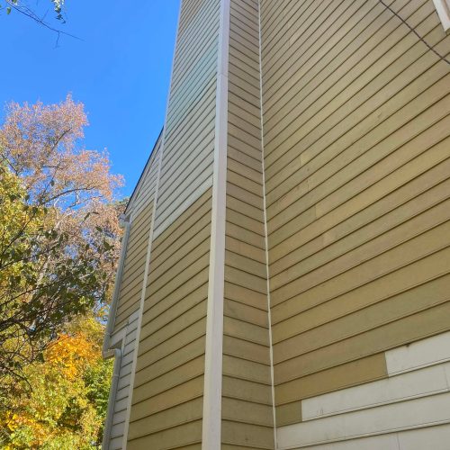 584793994_1549387573053396_1342170931498786537_n