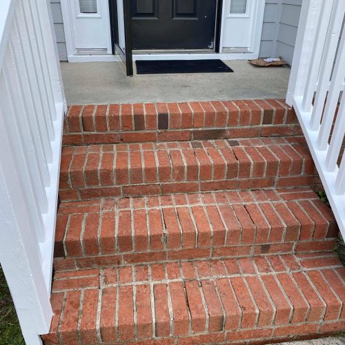 585193945_773575919061251_4671073755839182740_n